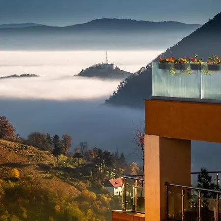 Seasons Dream View-adults Only Апартаменти Брашов