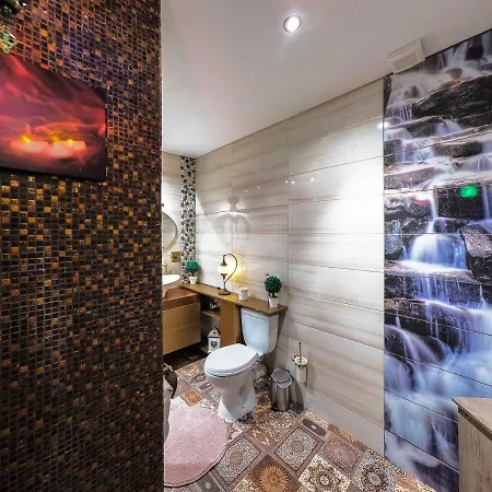 Seasons Dream View-adults Only Апартаменти Брашов