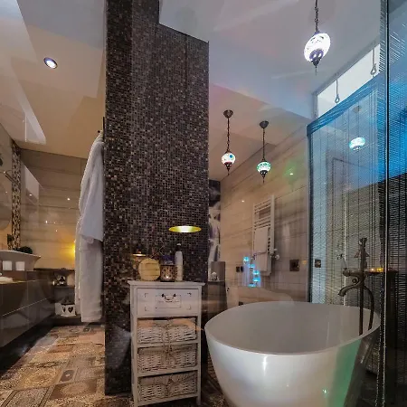 Seasons Dream View-adults Only Apartament