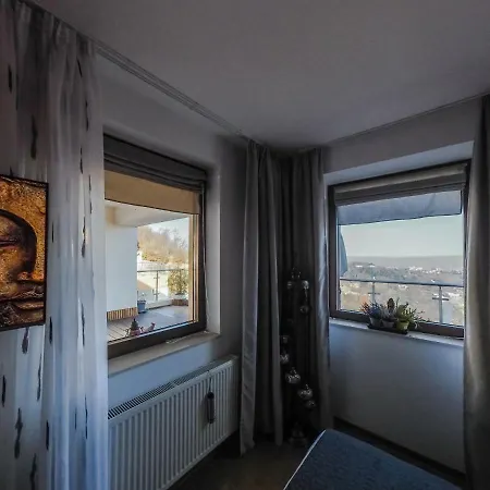 Seasons Dream View-adults Only *